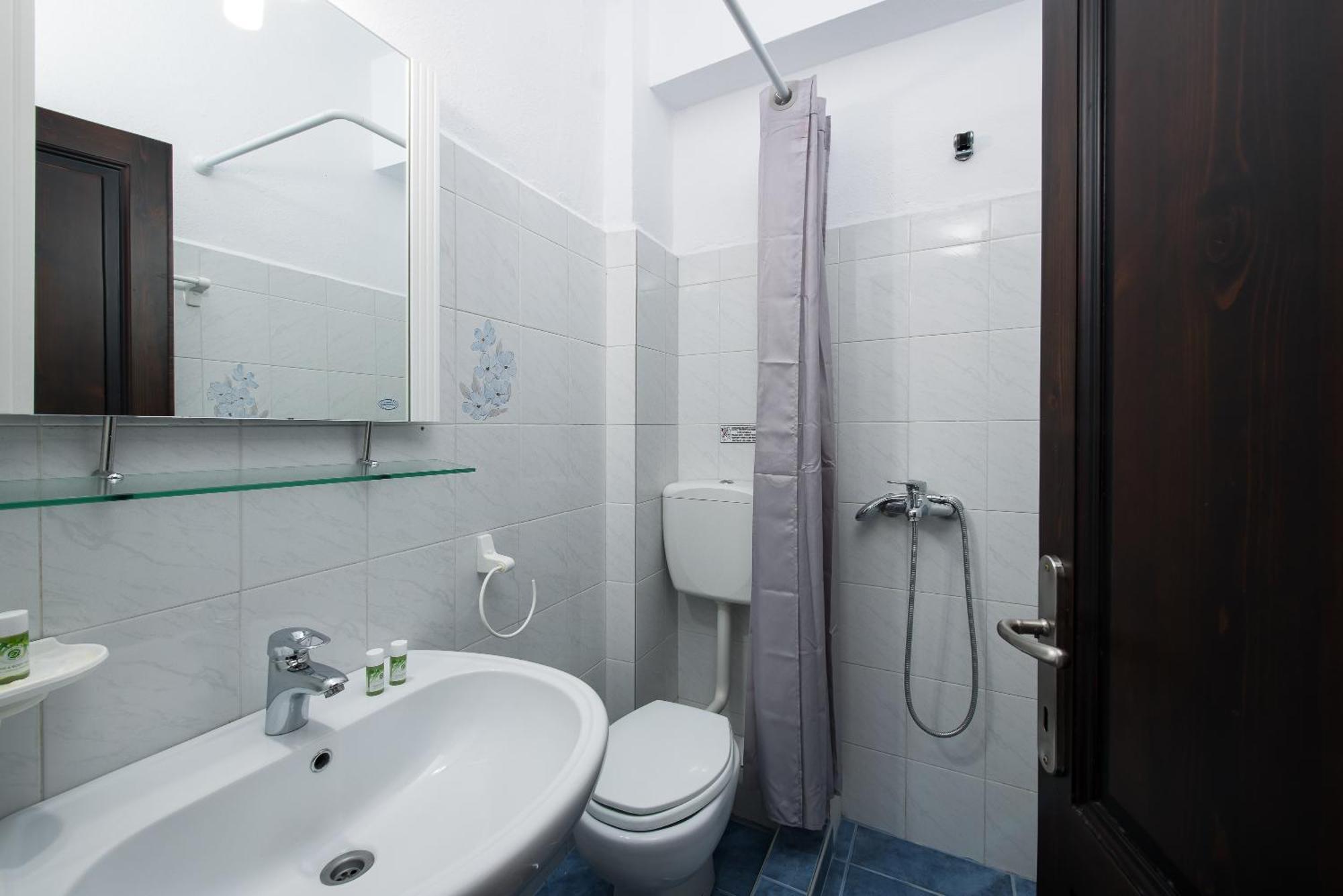 Kentrikon Rooms Limenaria  Exterior photo